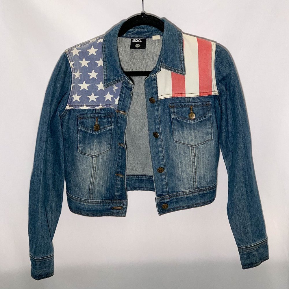 🟣 BDG Cropped denim jacket